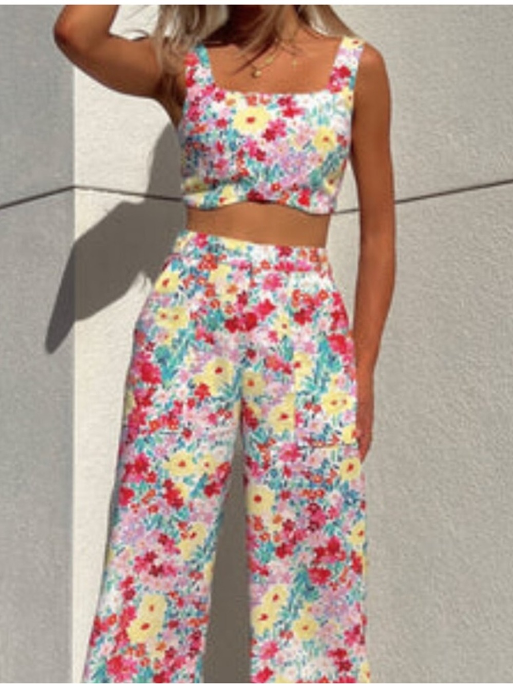 Yllw The Label Mid Simmer Pant Set In French Floral